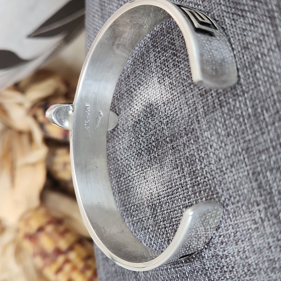 Stunning Native American Navajo New Lander Turquoise Cuff Bracelet 💙🖤🎁 - Picture 6 of 15